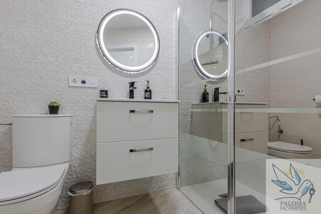 Wonderful Studio Apartment On The Beachfront Benalmadena Ngoại thất bức ảnh