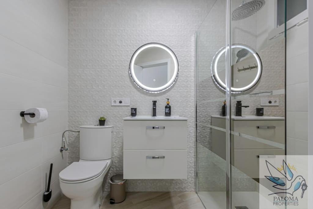Wonderful Studio Apartment On The Beachfront Benalmadena Ngoại thất bức ảnh